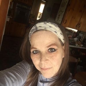 Meet your Posher, Traci